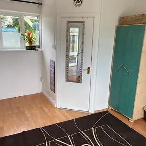 Attractive Cosy One Bedroom Ocean View On Bay Apartment
